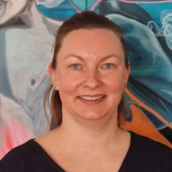 Annika Hofmann <br><font size=1>Staatlich anerkannte Osteopathin</font>